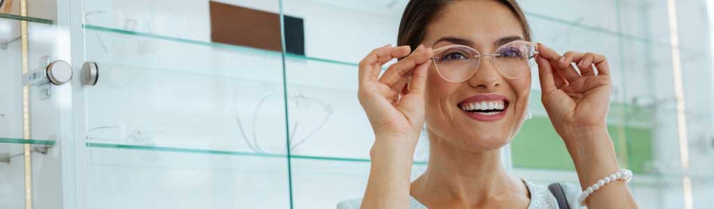 choosing the best eyeglass frames in tulsa